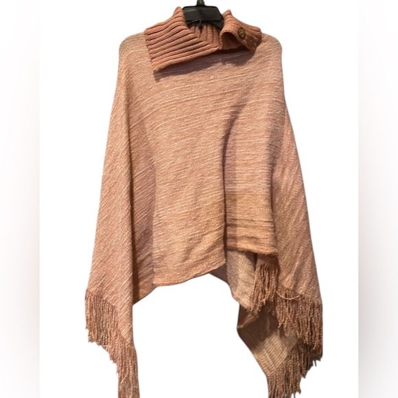 Sweaters - NWOT Blush Pink Sweater with Fringe